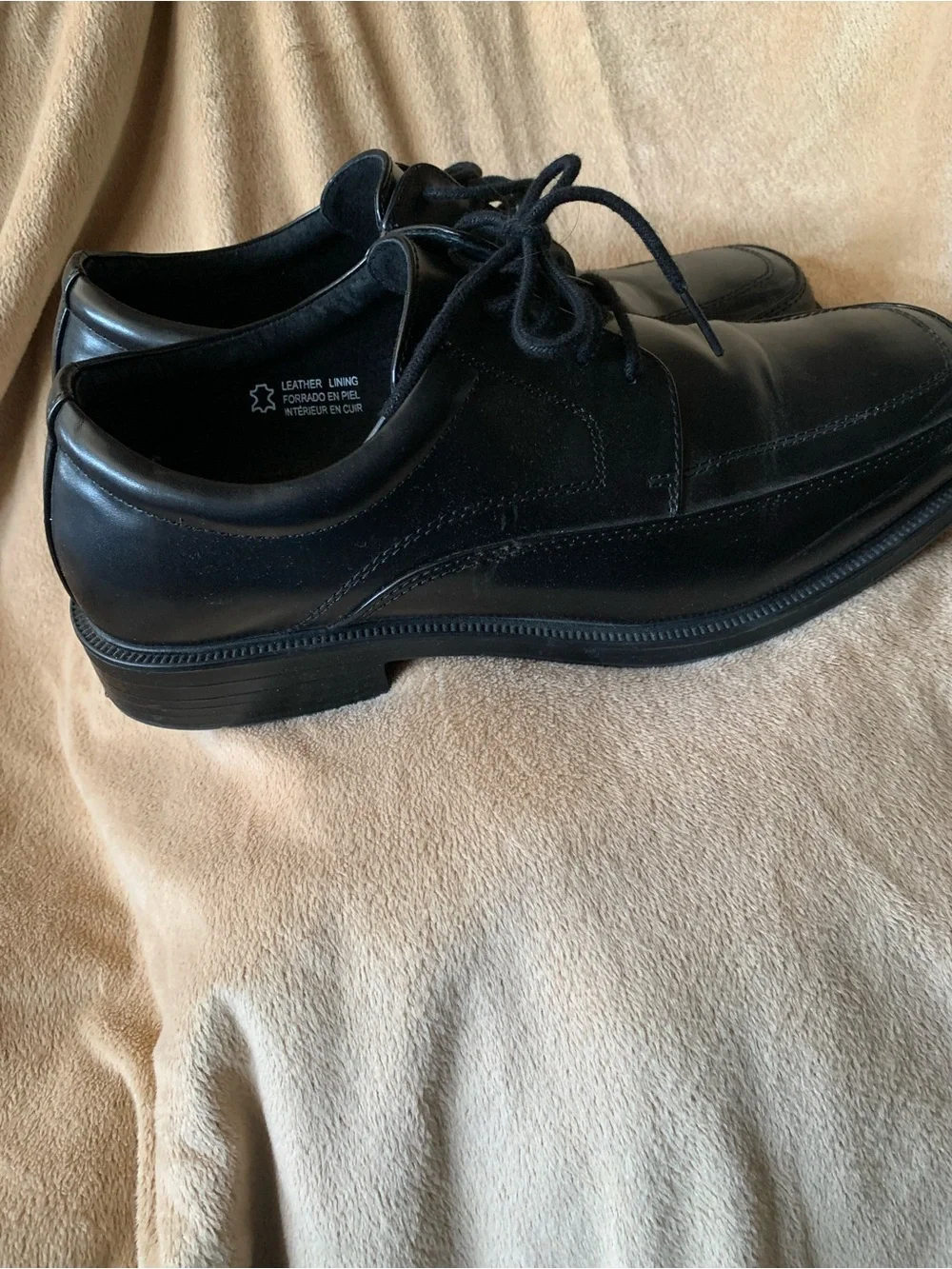 Classic Black Men's Leather Lace-Up Dress Shoes